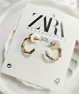 گوشواره پیچی استیل ۲ سانت طلایی و نقره‌ای رنگ ثابت ضد حساسیت و آلرژی از برند زارا اروپا