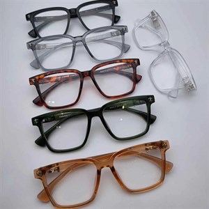 فریم عینک طبی کروم هارتز کد Chrome Hearts 8234