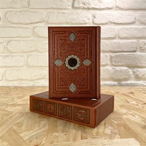 دیوان حافظ نفیس جیبی (گلاسه، همراه جعبه‌ و فال)