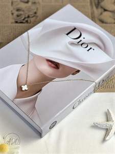 گردنبند ونکلیف سفید طلایی