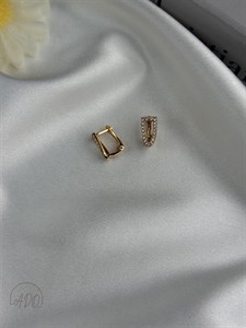 گوشواره نگین‌دار برند HGH طلایی (۶ ماه ضمانت کیفیت)