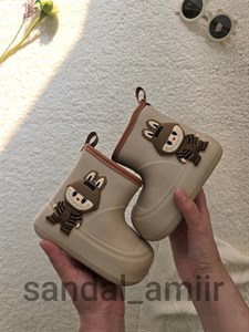 فانی بوت چکمه بچگانه  بت منی و کرومی و لبوبو کد 2202