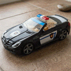 ماشین بازی مدل کروکی طرح پلیس  BENZ ( 24 تایی )