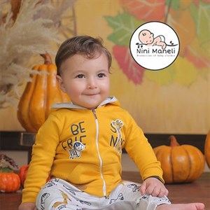 سویشرت نوزادی طرح زرافه