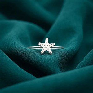 انگشتر نقره مینیمال زنانه با طرح ستاره دریایی 
