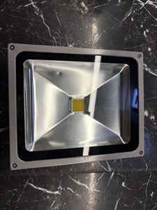 پرژکتور 30W مانای آفتابی