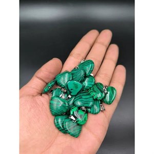 آویز سنگ مالاکیت سنتتیک کد 8638