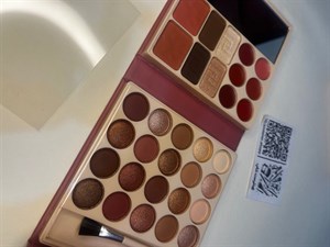 پالت چند کاره ارایشی 👠