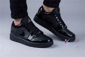 کتونی Nike Jordan1 نایک جردن وان بزرگپا مردانه ( 7082 )