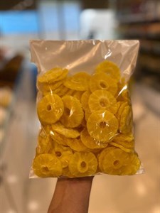 آناناس کمپوتی خشک و خوش‌طعم