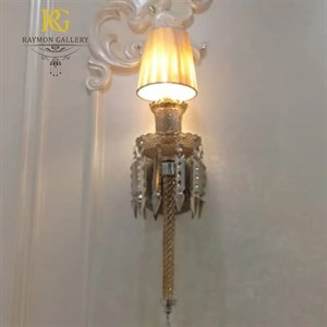 دیوارکوب باکارا طلایی کریستالی با شید پارچه ای