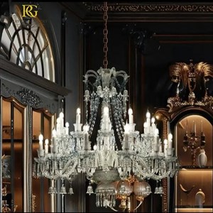 لوستر طبقاتی باکارات نقره ای مجلل (18شاخه)