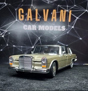 ماکت بنز پولمن s600 ویلی فلزی بزرگ