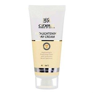 کرم روشن کننده روز SPF30 سینره حجم 65 میلی لیتر