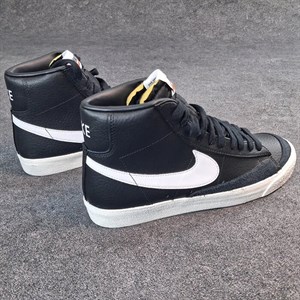 کتونی اورجینال کلاسیک نایک Nike Blazer Mid 77 Vintage – BQ6806-002