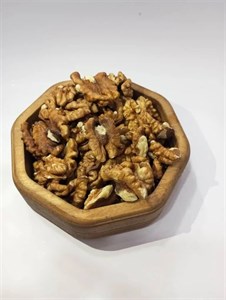 مغز گردو قهوه ای روشن یک کیلوگرم