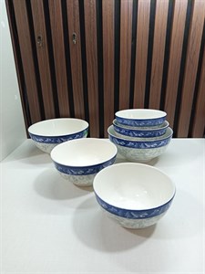 کاسه گرد سرامیک طرح گل آبی