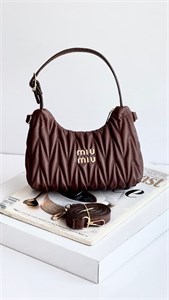 کیف میو۳۶۱۴ رنگ بندی کامل  کیفیت عالی با ضمانت کیفیت۱۰/۲۰🍒🛍🤩💞ویدا