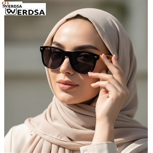 عینک آفتابی مشکی کلاسیک ویفرر با لنز دودی 1550 طرح جوایز