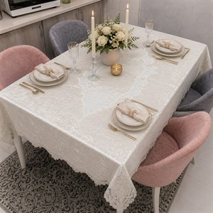 رومیزی ناهار خوری مخمل دانتل ترک مدل ۶۳۰