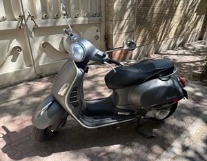 موتور سیکلت وسپا جی تی اس 250-1399