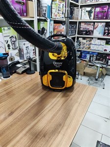 جاروبرقی مخزن‌دار 2200 وات دسینی مدل DS444