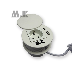 پریز توکار گرد درب دار M.K مدل S18