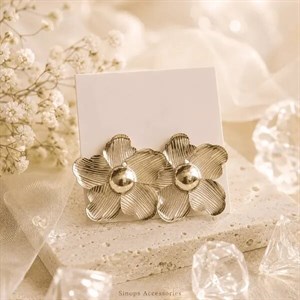 گوشواره زنانه استیل طرح گل