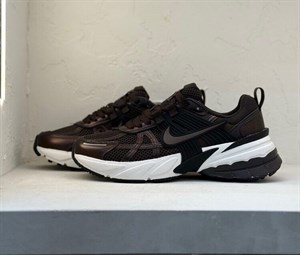 کفش نایک V2K Run
