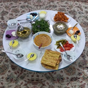 میز ناهارخوری چهار نفره مدل ژاپنی 8 پایه