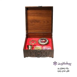 زعفران و هل کادویی جعبه چوبی مدل زمرد