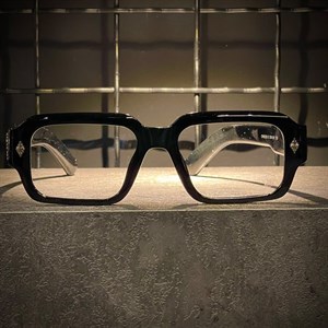 عینک CHROME HEARTS فریم کائوچویی مشکی / شیشه بلوکات سفید کد CH8232