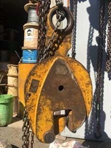 قلاب کارابین سایز ۱۴