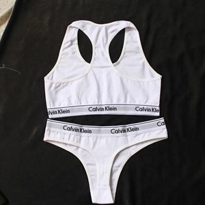 ست نیم تنه شورت لامبادا کلوین کلاین (Calvin Klein)