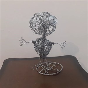 مجسمه آدمک سیمی دست ساز