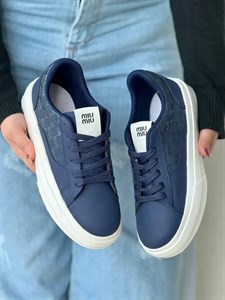 ونس VN-112MIU MIU