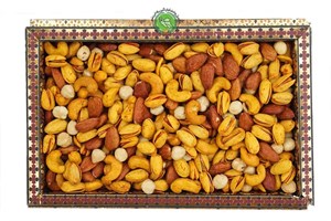 آجیل کادویی پک 105 هدیه (ظرفیت 1 کیلو)