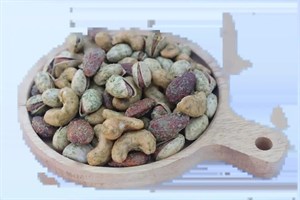 آجیل سه مغز با طعم پیاز جعفری