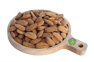 مغز بادام خام مامایی – صادراتی