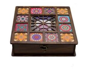 جعبه چوبی منبت کاری کوچک