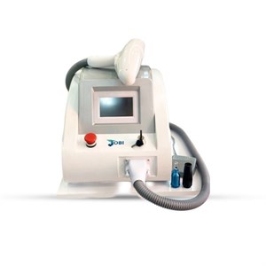 دستگاه لیزر کیوسوئیچ پاکننده تاتو