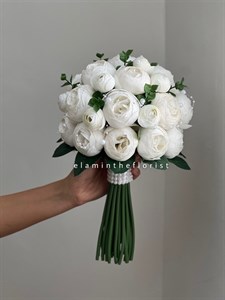 دسته گل مصنوعی عروس پیونی مروارید اکالیپتوس سبز