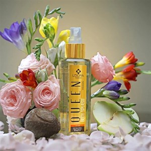 بادی اسپلش زنانه Queen با رایحه گلی میوه ای  لدورا