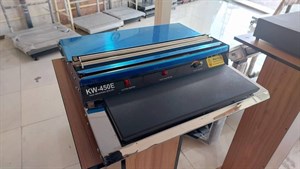 دستگاه سلفون کش حرارتی استیل مدل KW-450 E
