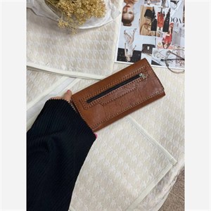 کیف پول و موبایل چرم دستدوز مدل عطارد سه لت
