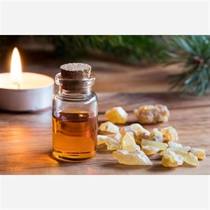 روغن کندر مخصوص پوست صورت
