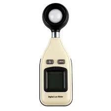 لوکس‌متر BENETECH GM1010