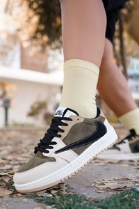 کتونی نایک تراویس اسکات کرم سدریNike Travis Scott Cream Cedar
