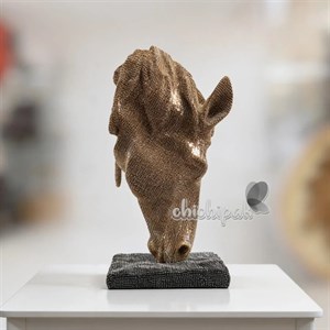 مجسمه اسب مورگان نگینی