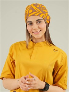 کلاه جراحی طرح شکلاتی-خردلی مدل ساده
